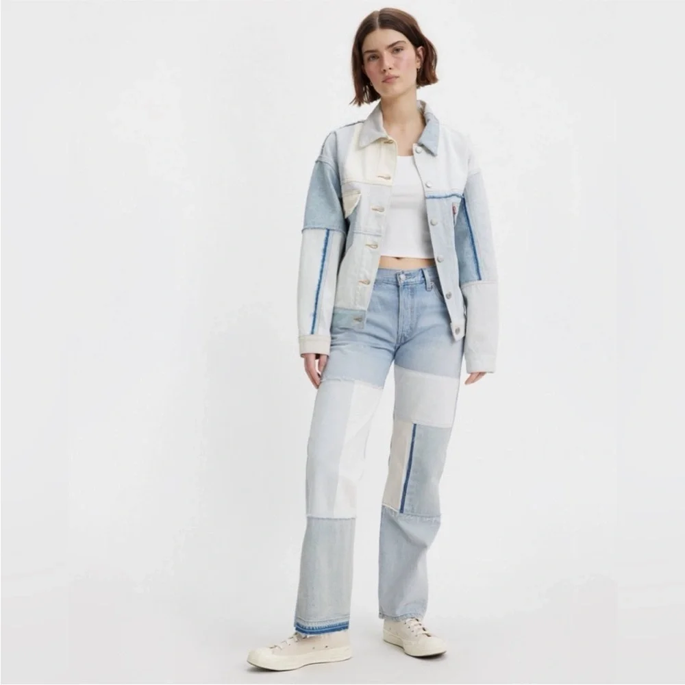 Levi's Light Wash 501 90's Freehand Folk Cropped Jeans